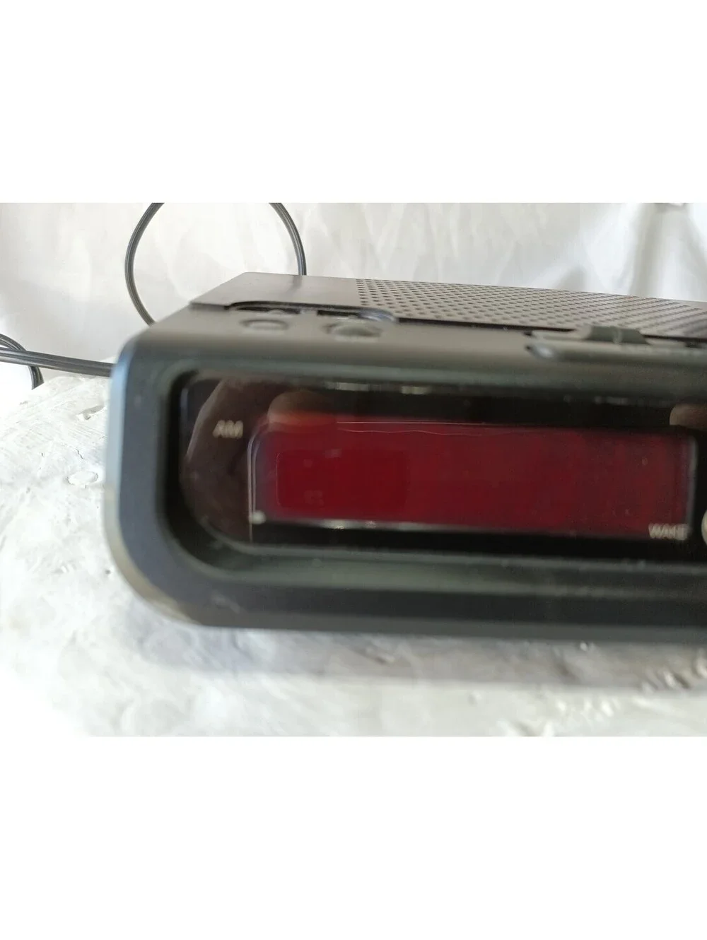 GE 7-4613 Vintage Digital Alarm Clock Radio AM/FM LED Wood Grain Retro Tested